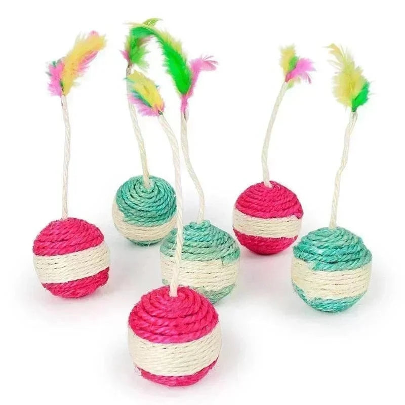 Balle Griffoir Chat Sisal 6,5cm avec Plumes - "Natural Ball"