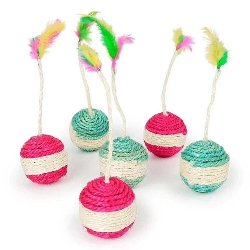 Balle Griffoir Chat Sisal 6,5cm avec Plumes - "Natural Ball"